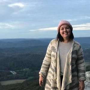 Meet your Posher, Katie